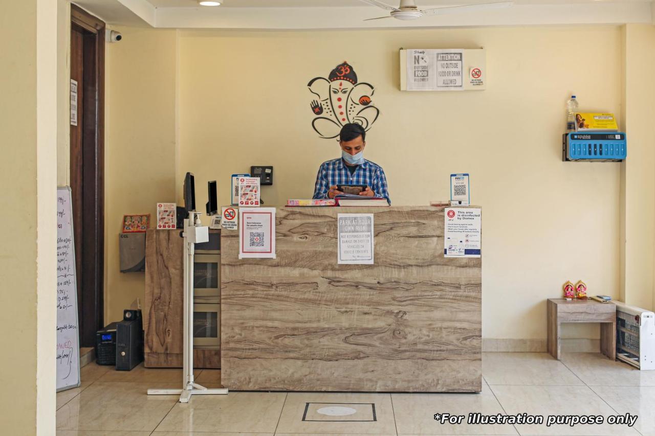 Oyo Flagship 69860 Mastana Palace Hotel Varanasi Luaran gambar