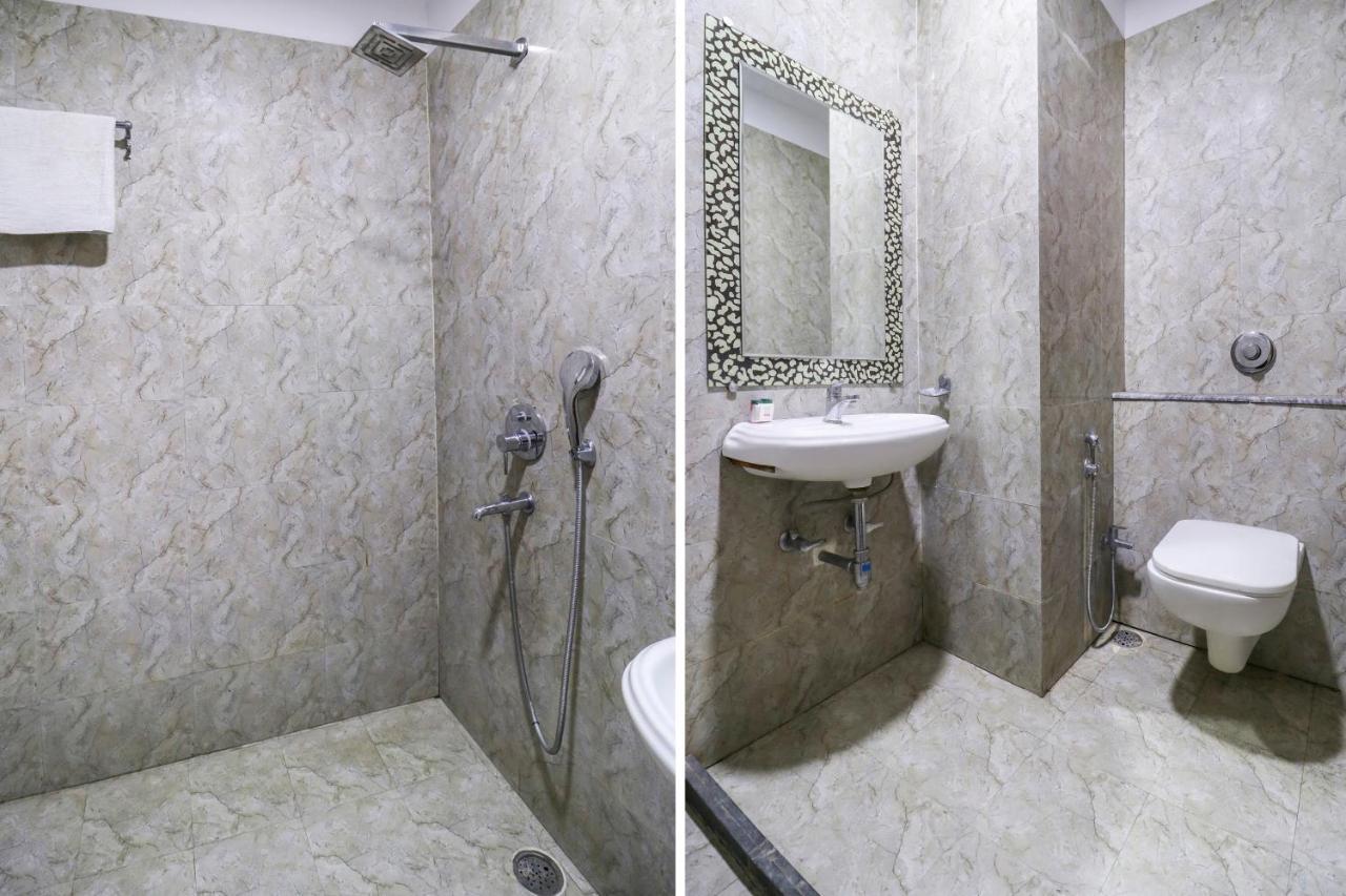 Oyo Flagship 69860 Mastana Palace Hotel Varanasi Luaran gambar