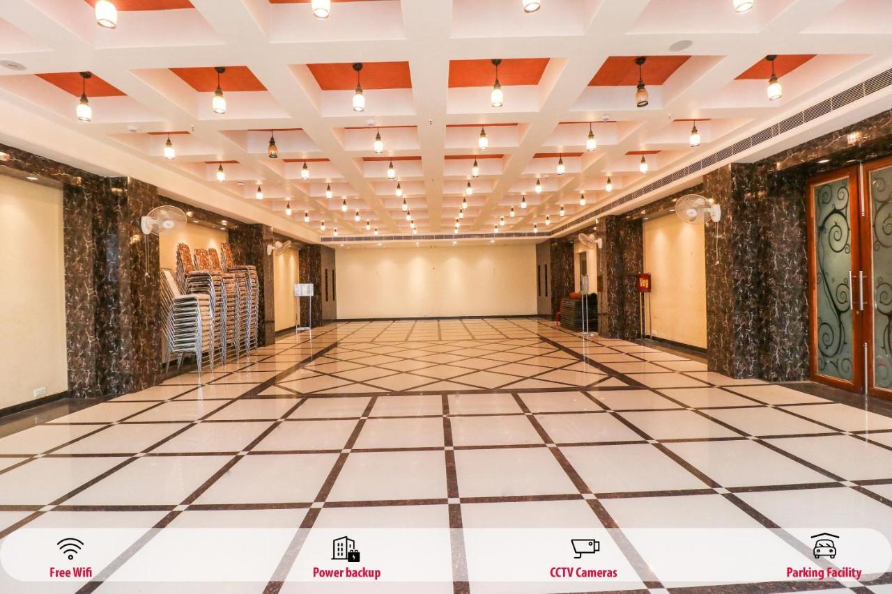 Oyo Flagship 69860 Mastana Palace Hotel Varanasi Luaran gambar